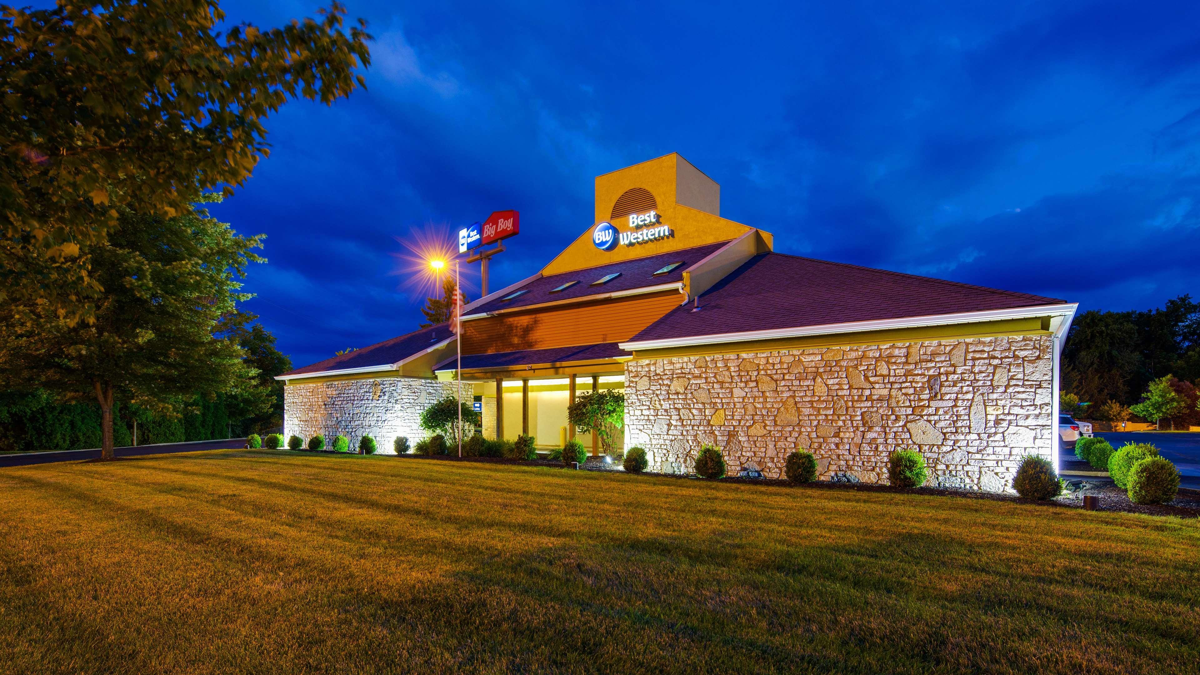 Best Western Clermont Cherry Grove Екстериор снимка