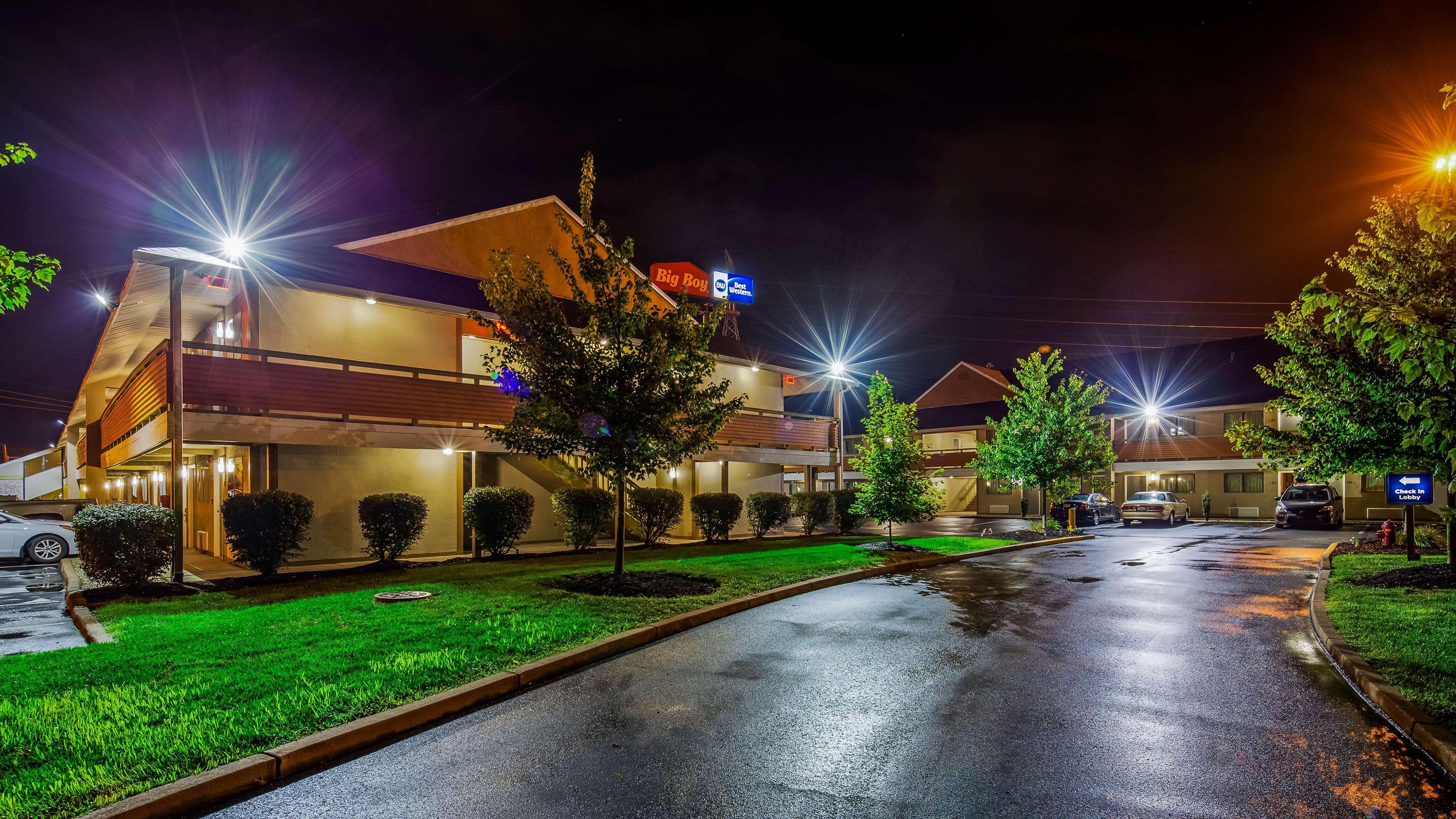 Best Western Clermont Cherry Grove Екстериор снимка