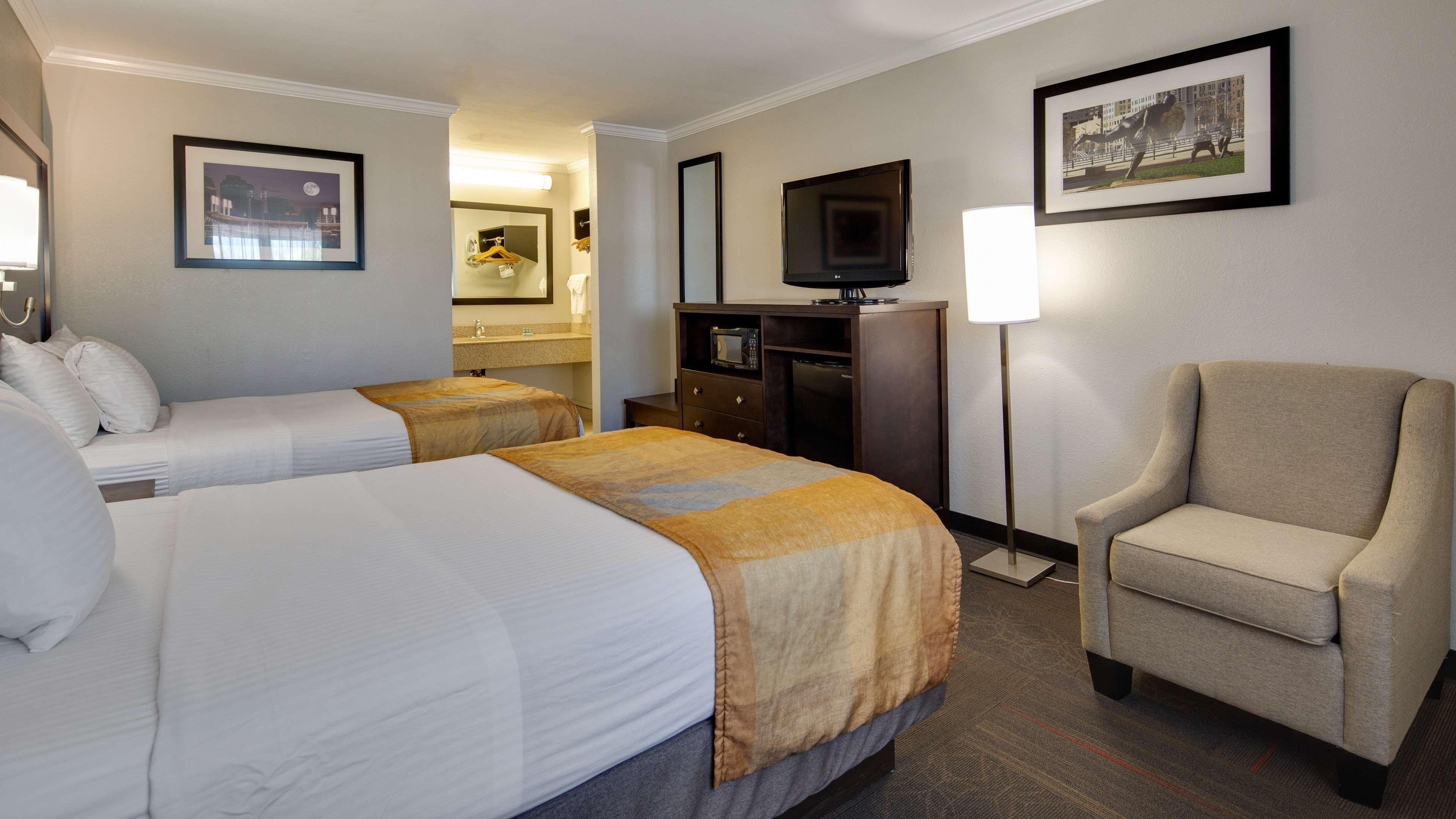 Best Western Clermont Cherry Grove Екстериор снимка