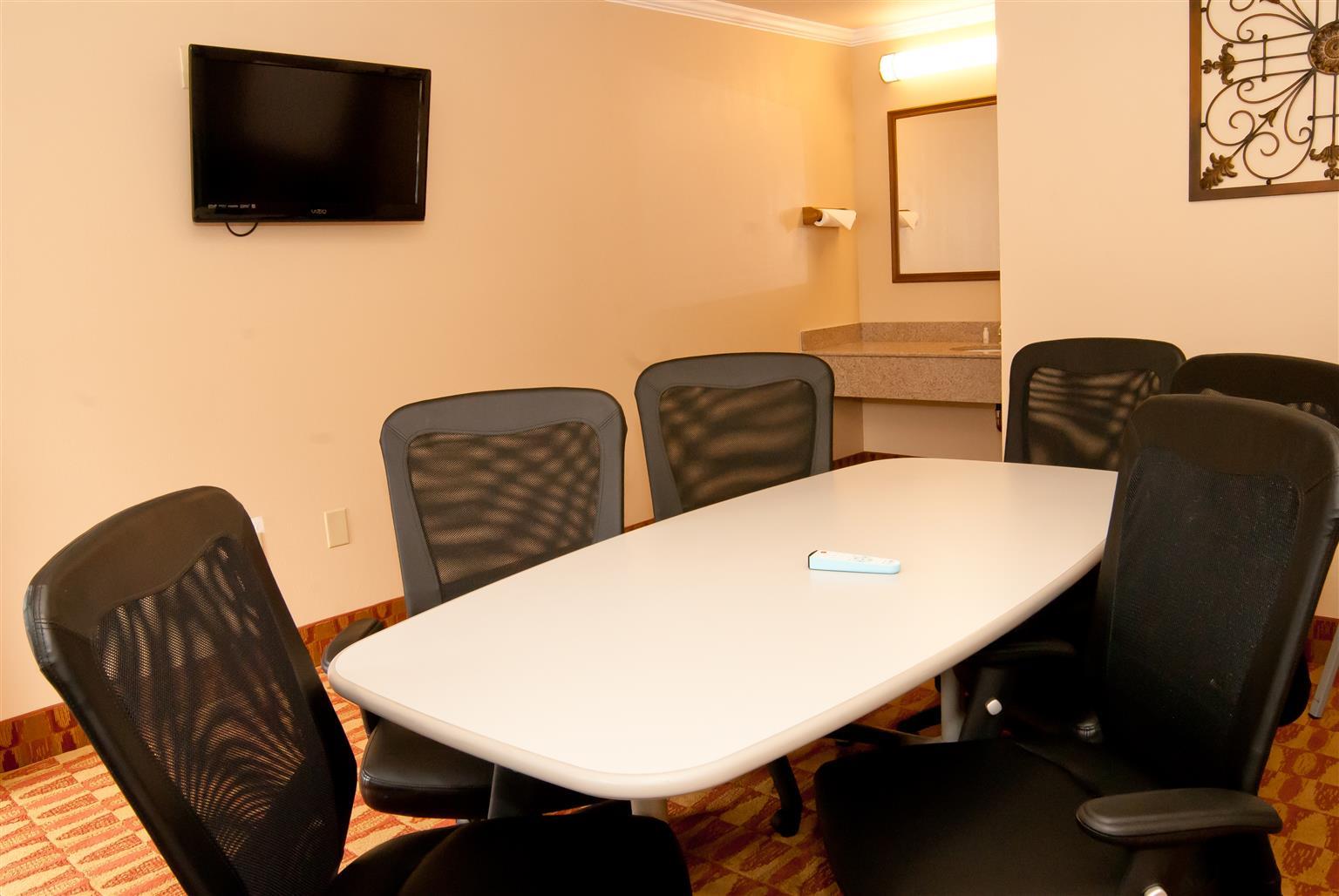 Best Western Clermont Cherry Grove Бизнес снимка