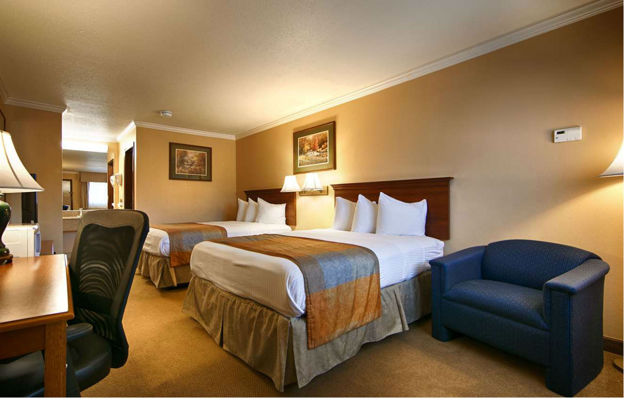 Best Western Clermont Cherry Grove Екстериор снимка